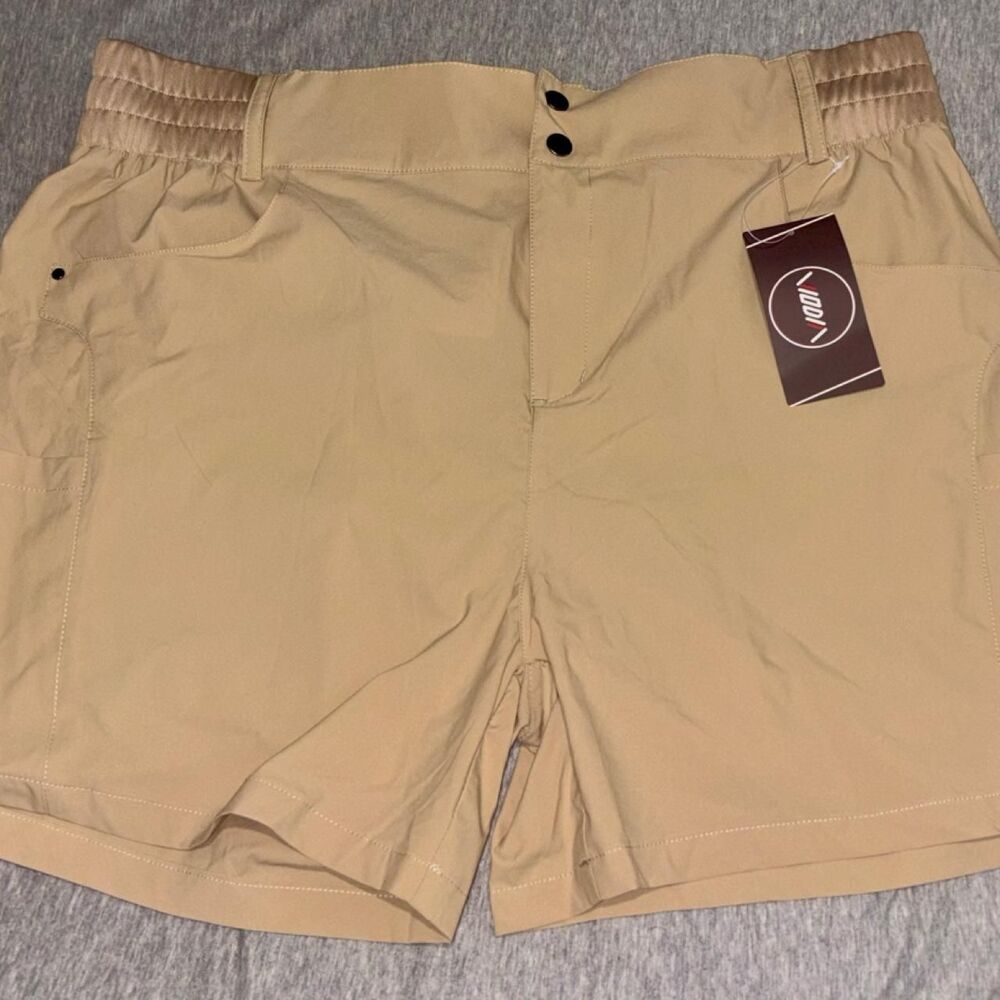 Unbranded Women's Tan and Cream Shorts